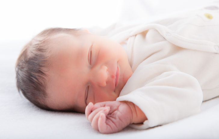 赤ちゃんの夢の意味を詳しく解説！赤ちゃんが泣く夢、赤ちゃんが笑っている夢など10選